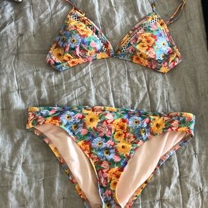 Floral Antonio Melani two piece